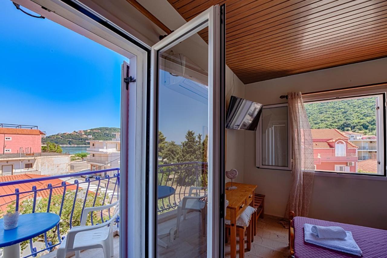 פורוס Anemos Studios & Apartments מראה חיצוני תמונה