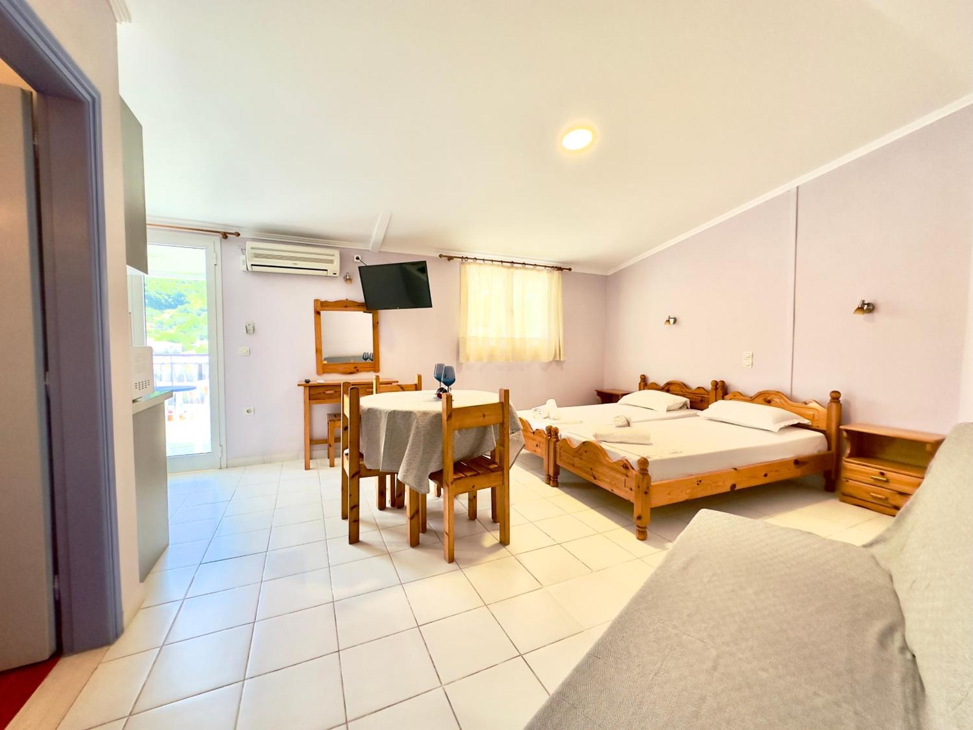 פורוס Anemos Studios & Apartments מראה חיצוני תמונה